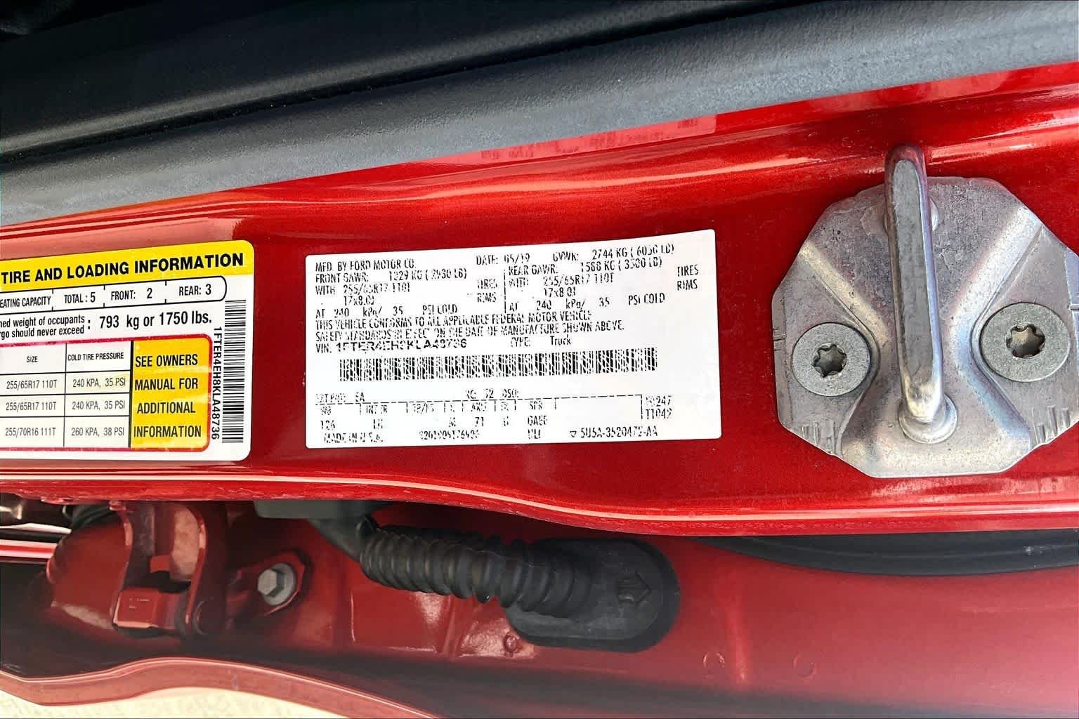 Used 2019 Hot Pepper Red Metallic Tinted Clearcoat Ford XLT image 33