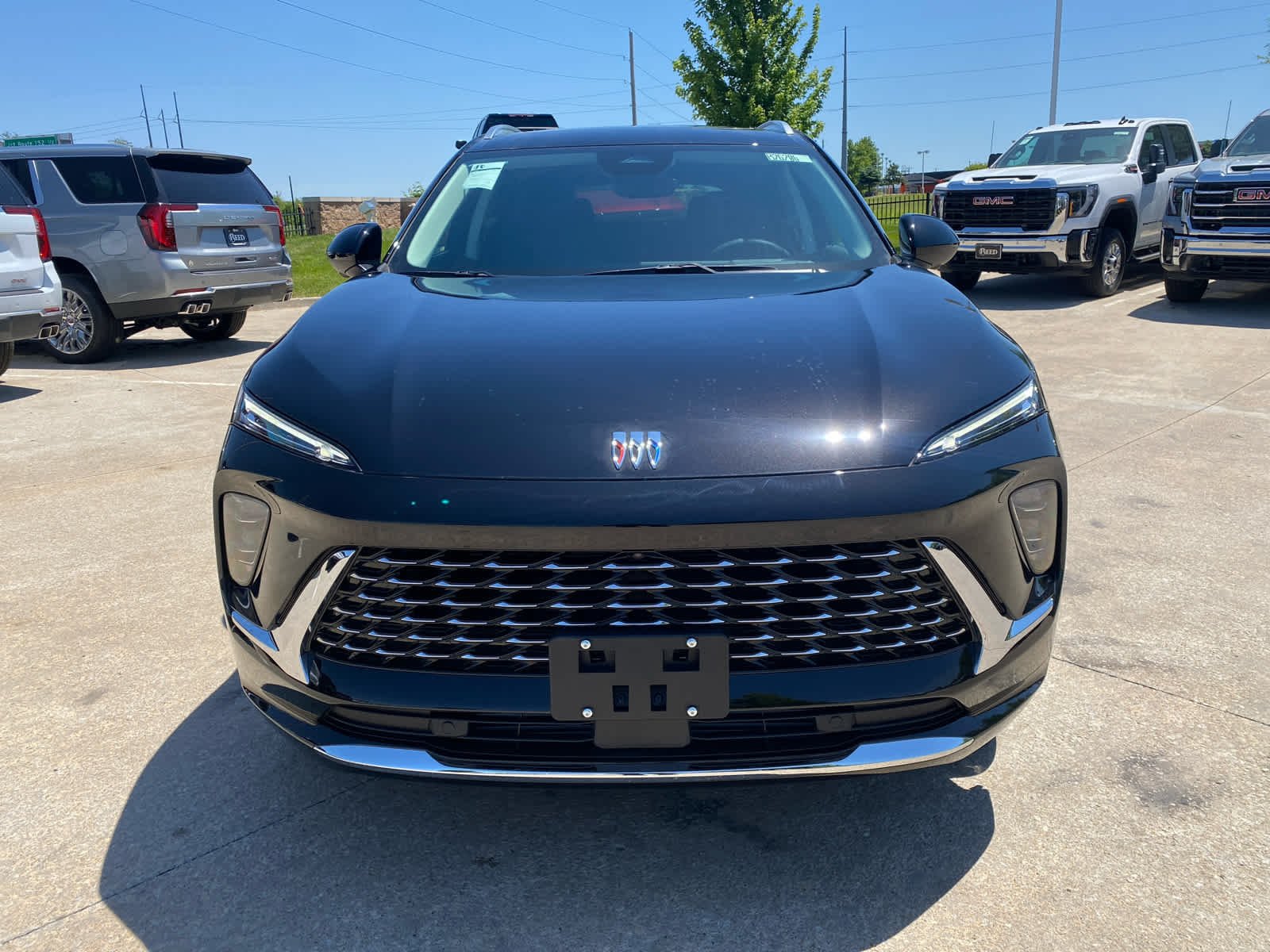 New 2026 Ebony Twilight Metallic Buick Avenir image 3