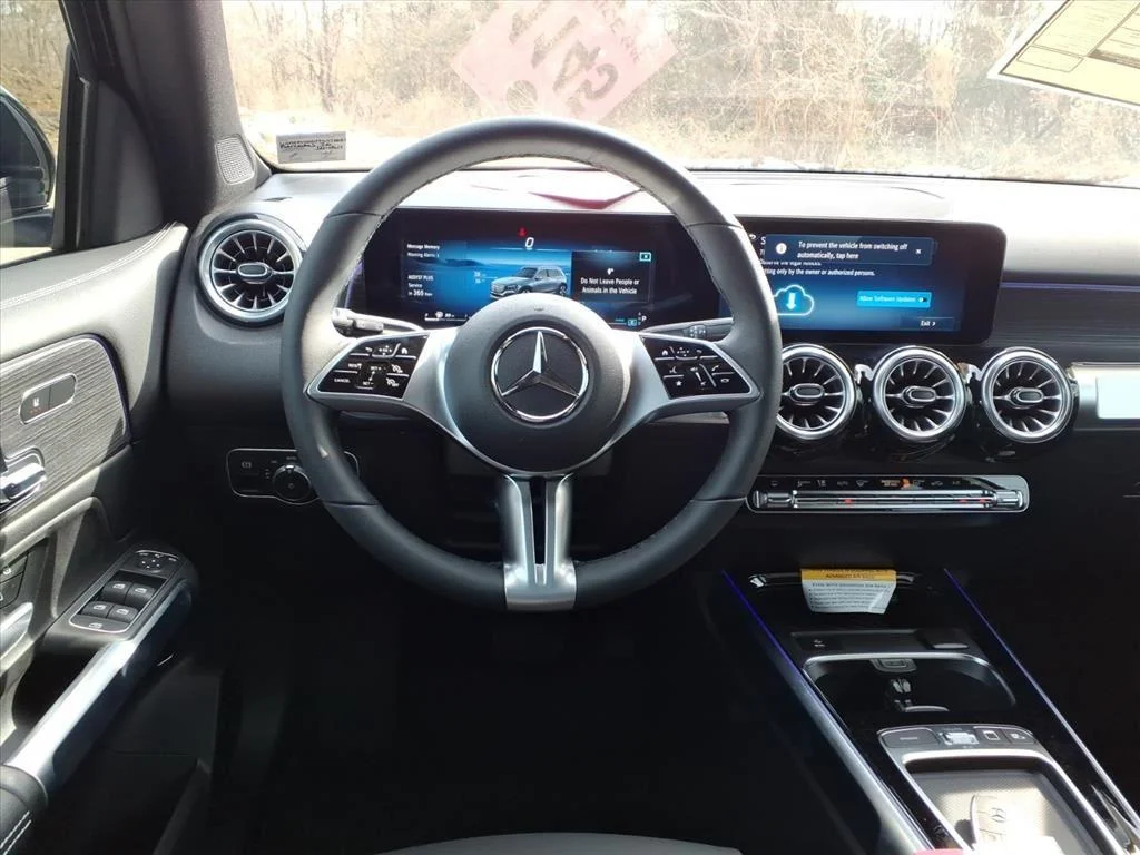 New 2026 Night Black Mercedes-Benz GLB 250 image 21