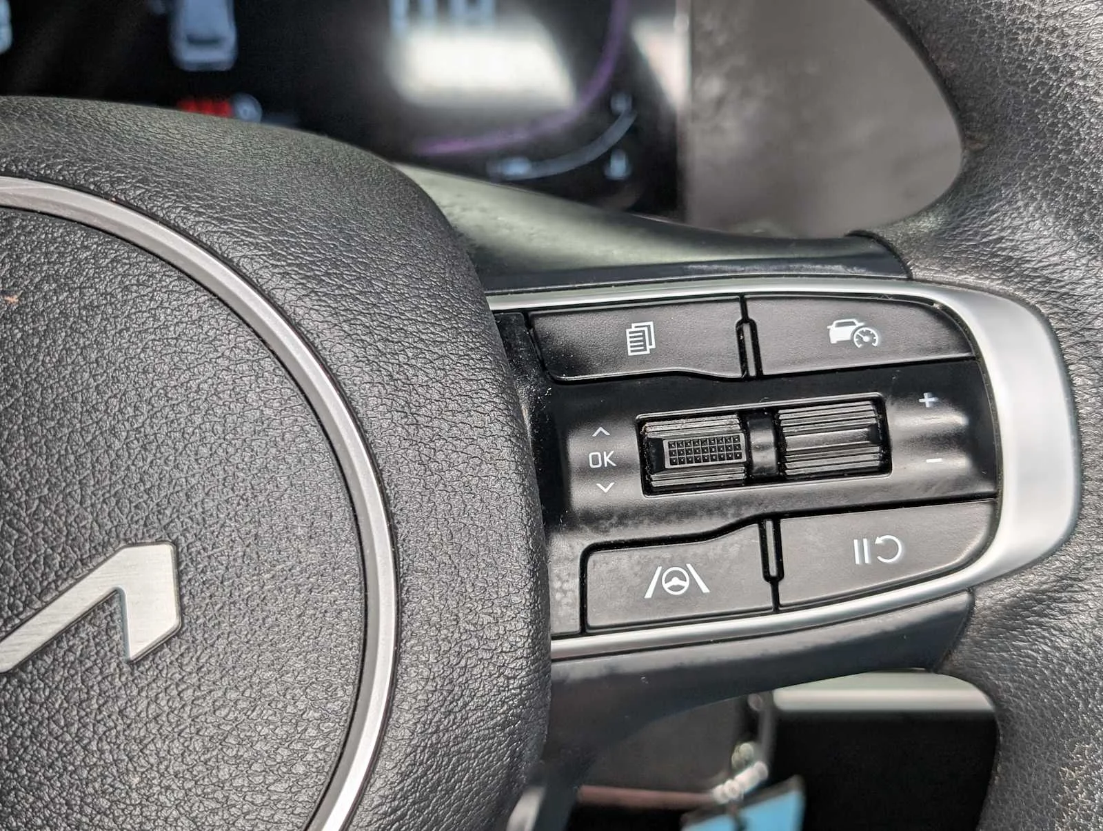 Used 2024 Steel Gray Kia LX image 37