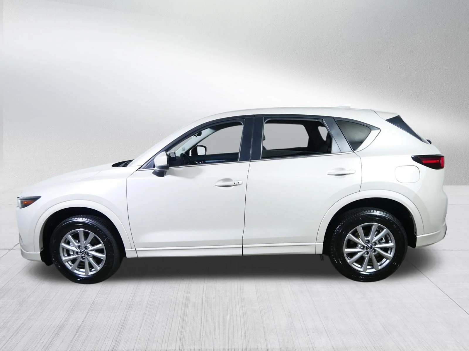 Used 2025 Platinum Quartz Metallic Mazda 2.5 S Select Package image 4