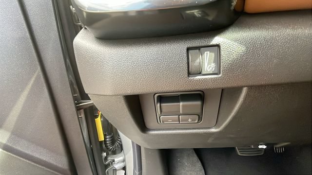 2026 GMC Canyon AT4 - Photo 21