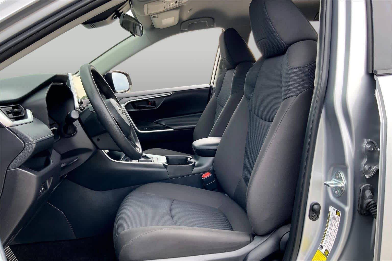 Used 2025 Silver Sky Metallic Toyota LE image 8