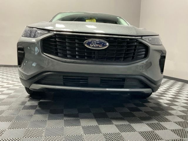 Certified Used 2023 Gray Metallic Ford Active image 3