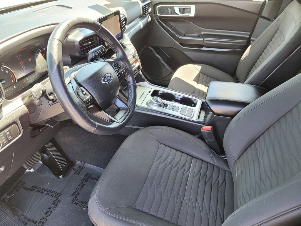 Certified Used 2020 Oxford White Ford XLT image 15