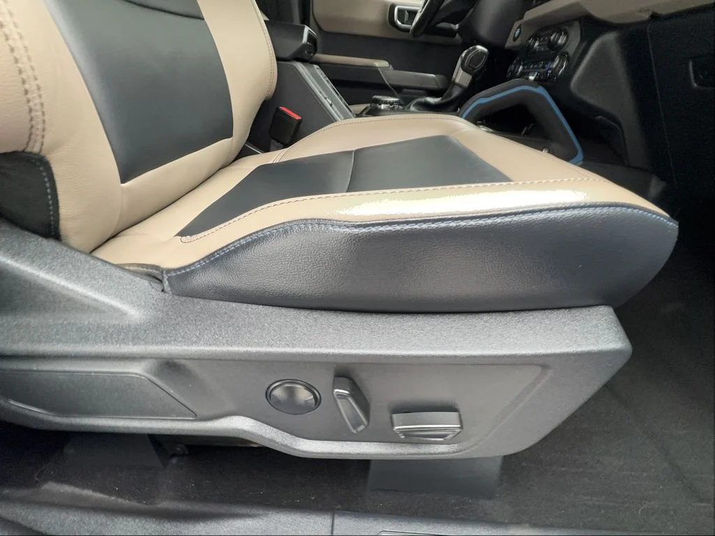 2023 Ford Bronco 4-Door Wildtrak - Photo 32