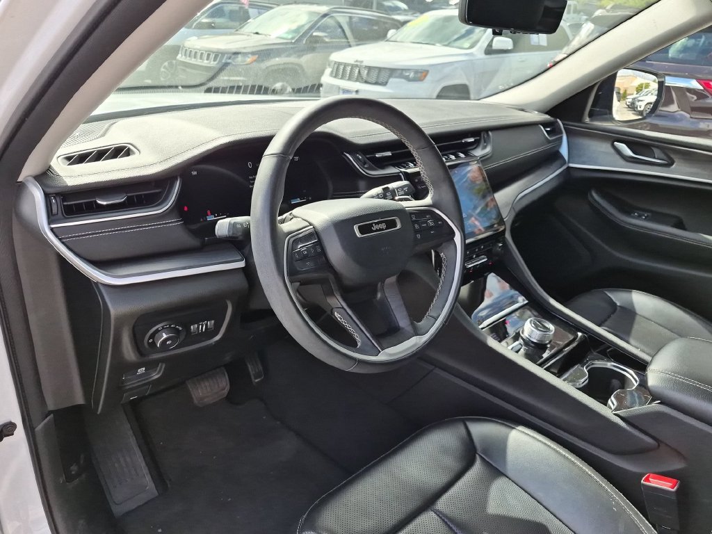 Used 2023 White Jeep Limited image 13