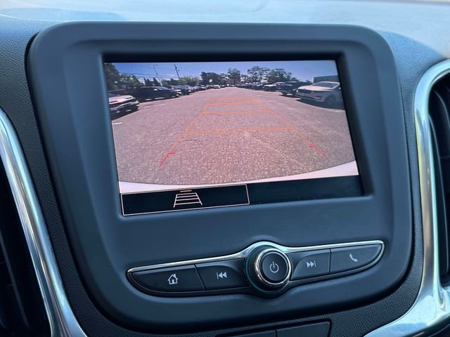 Used 2023 White Chevrolet LT image 27