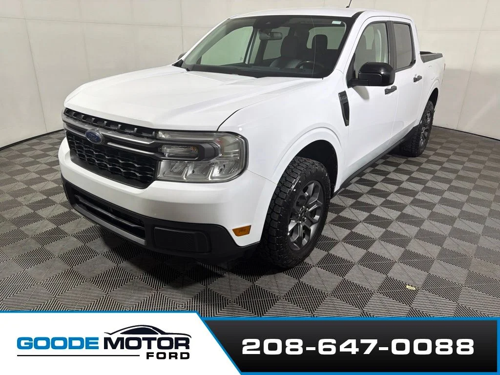 Certified Used 2024 Oxford White Ford XLT image 4