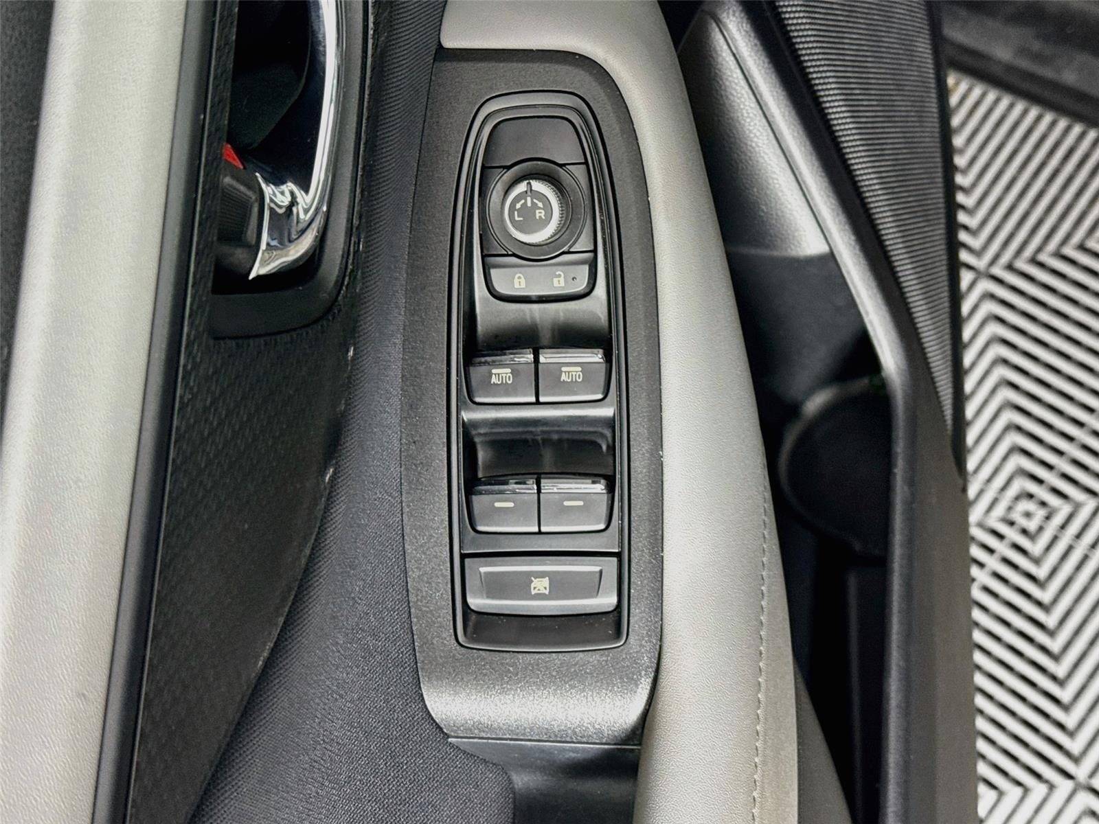 Used 2021 Abyss Blue Pearl Subaru Premium image 19