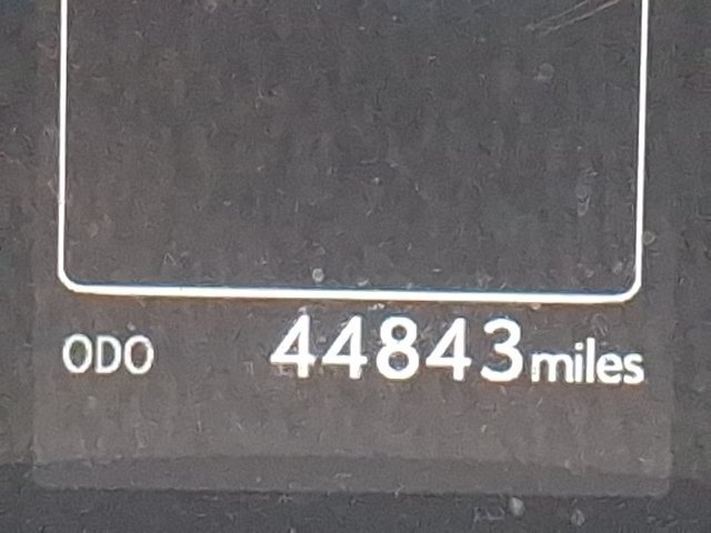 Used 2022  Lexus 460 image 26