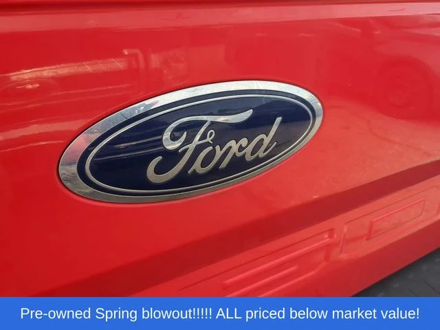 Used 2018 Red Ford XLT image 12