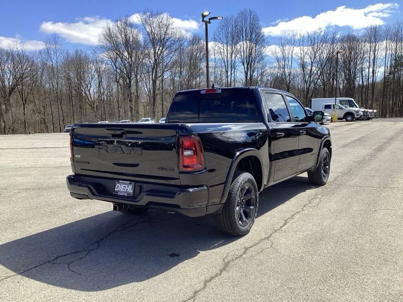 New 2026 Diamond Black Crystal Pearl-Coat Exterior Paint RAM Big Horn/Lone Star image 7