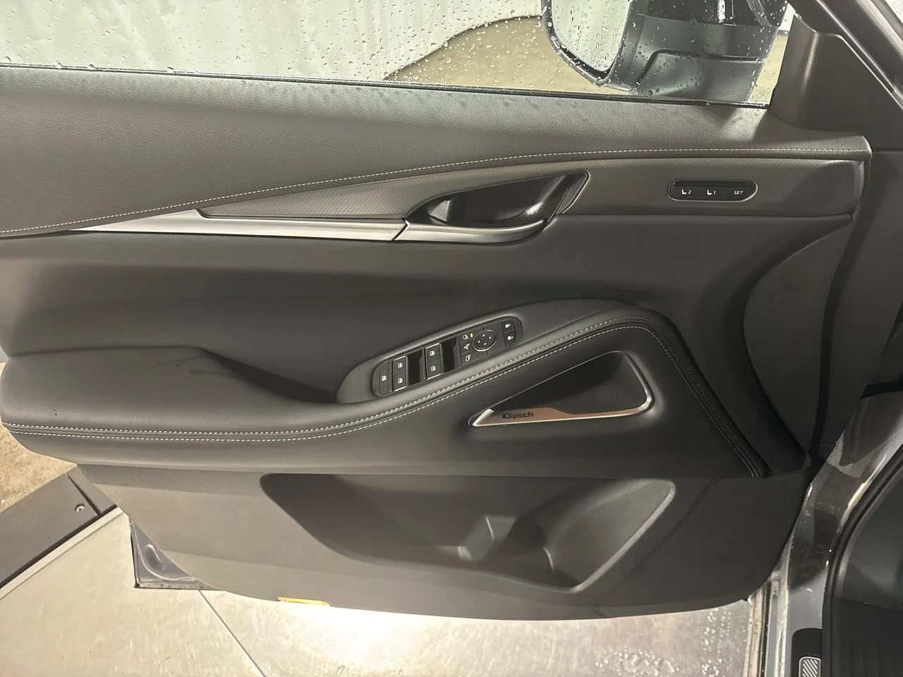 Certified Used 2026 Harbor Gray INFINITI LUXE image 19
