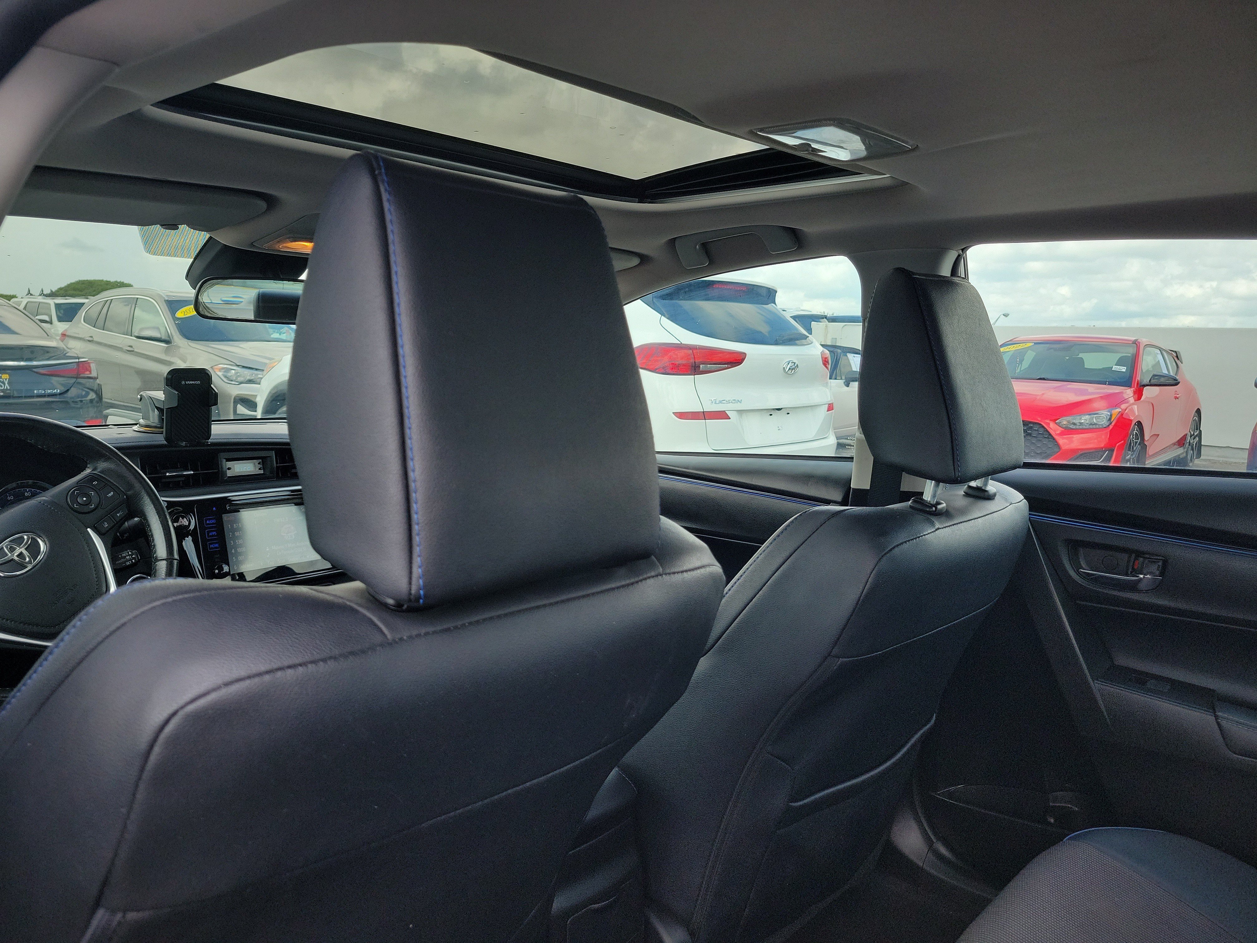 Used 2017 Gray Toyota L image 14