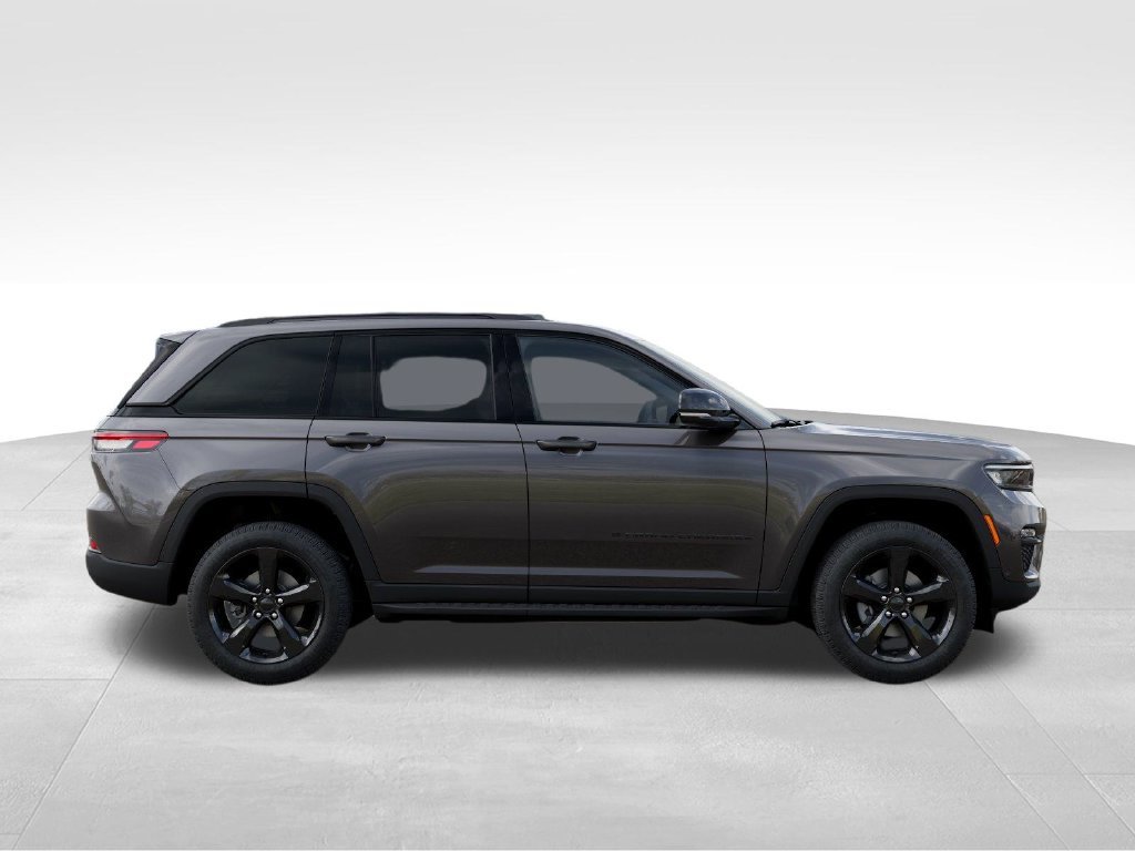 Used 2025 Gray Jeep Limited image 22