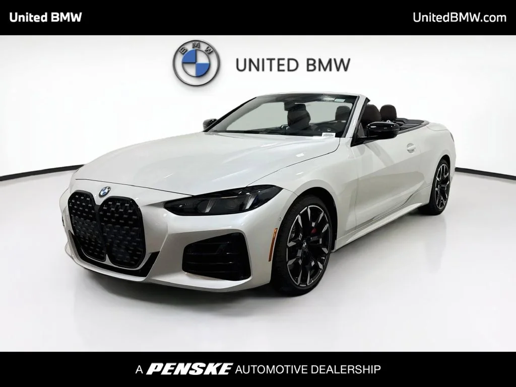 New 2027 Mineral White Metallic BMW 430i xDrive image 1