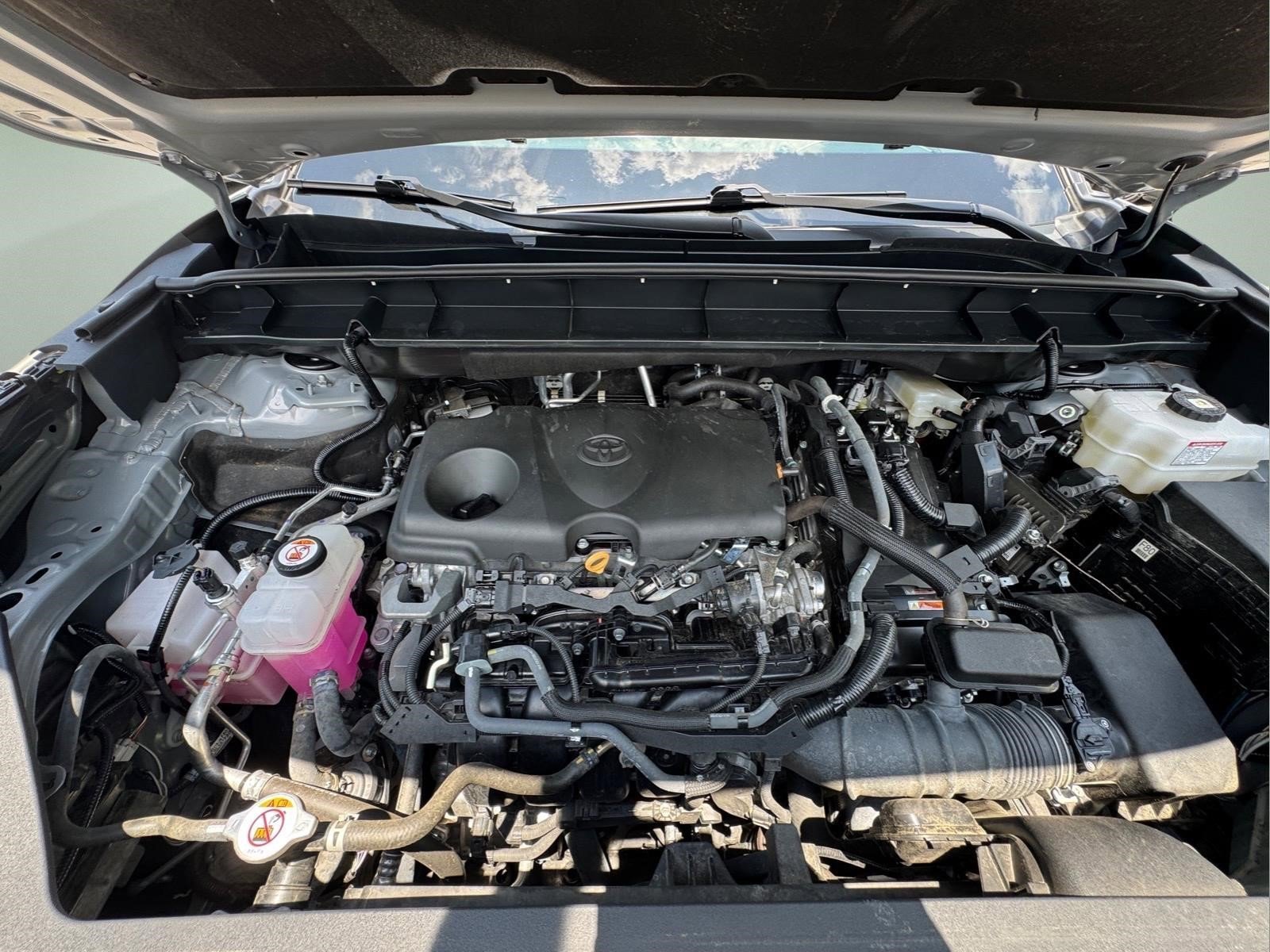 Used 2023 Gray Toyota Hybrid Bronze Edition image 11