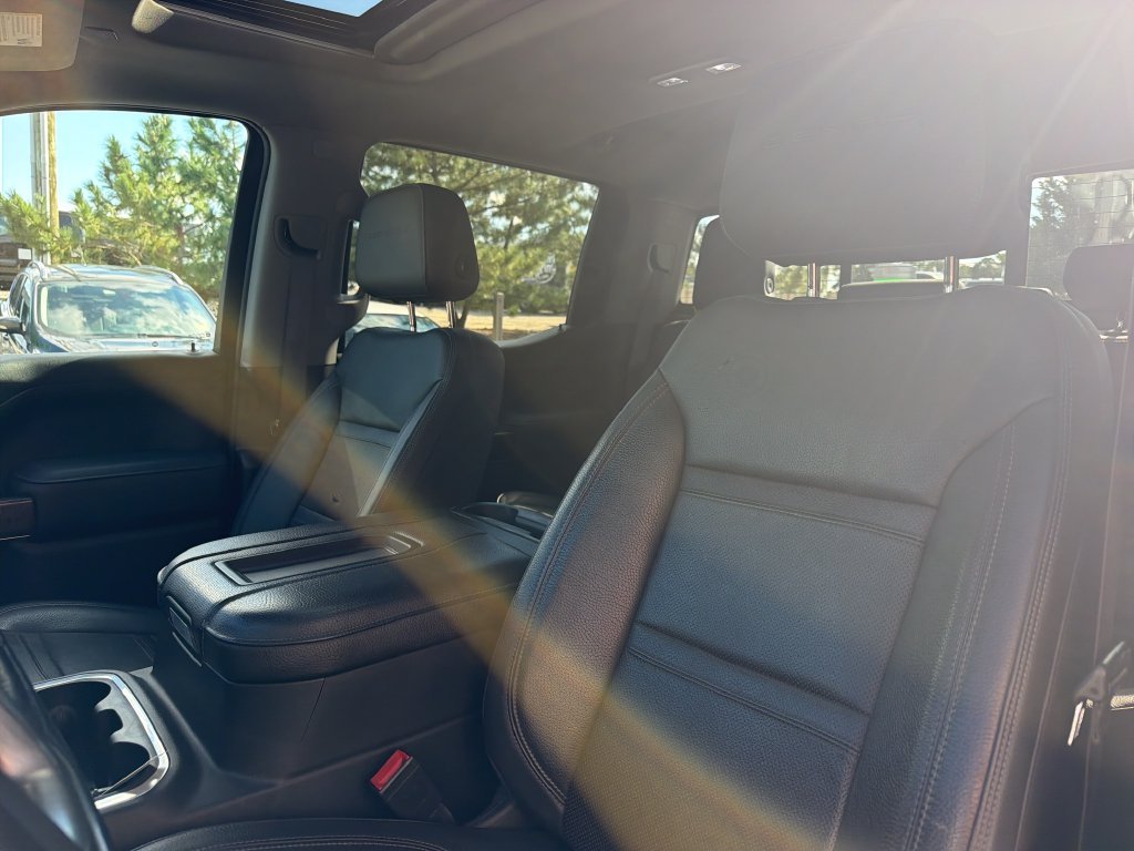 Used 2020 White GMC Denali image 16