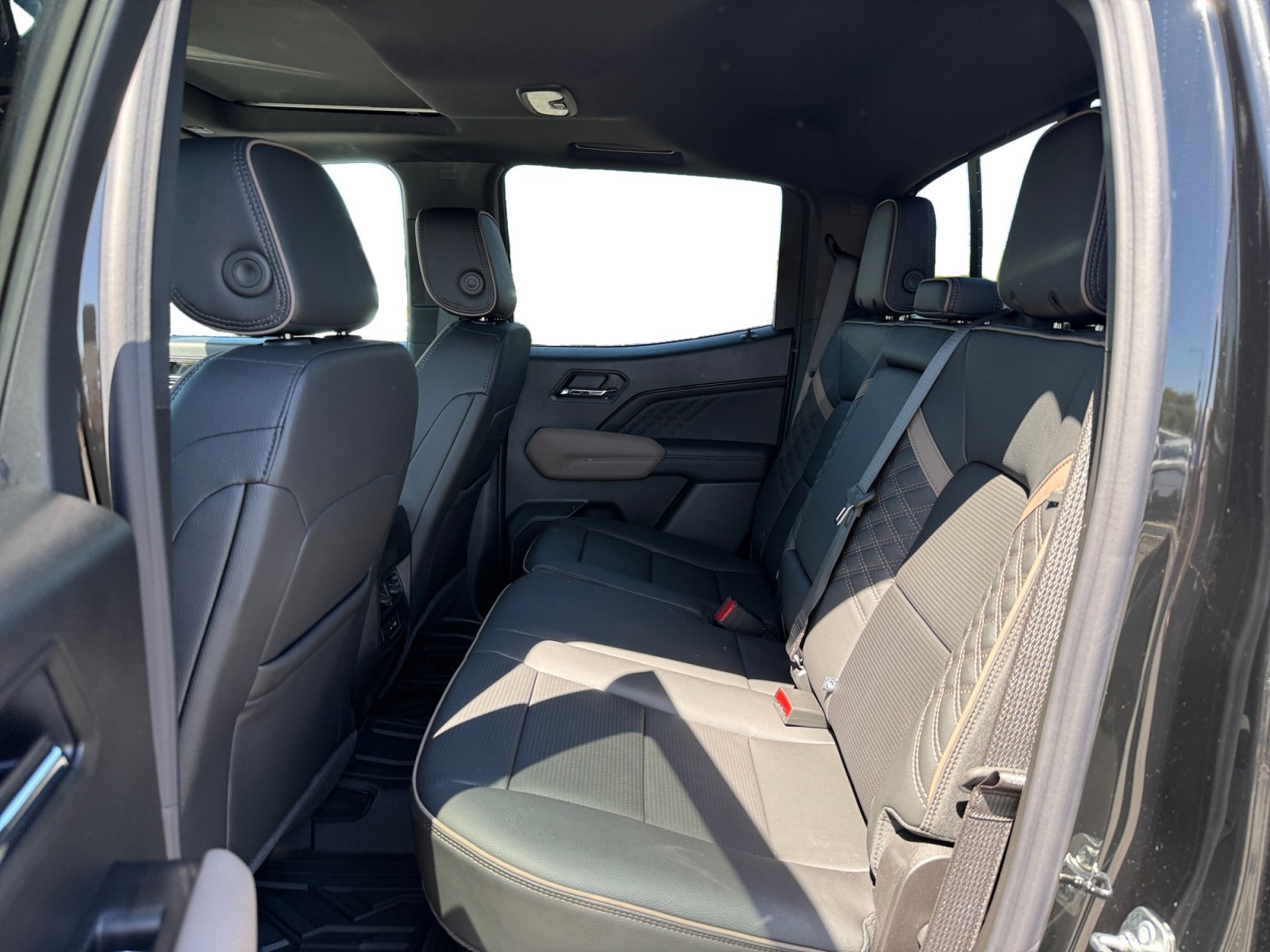 New 2026 Onyx Black GMC 4WD Denali image 16