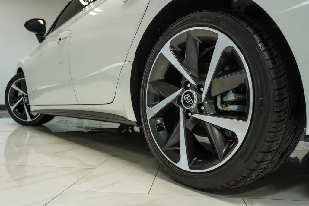 Used 2021 Gray Hyundai SEL Plus image 38