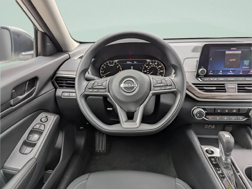 New 2026 White Nissan 2.5 SV image 15