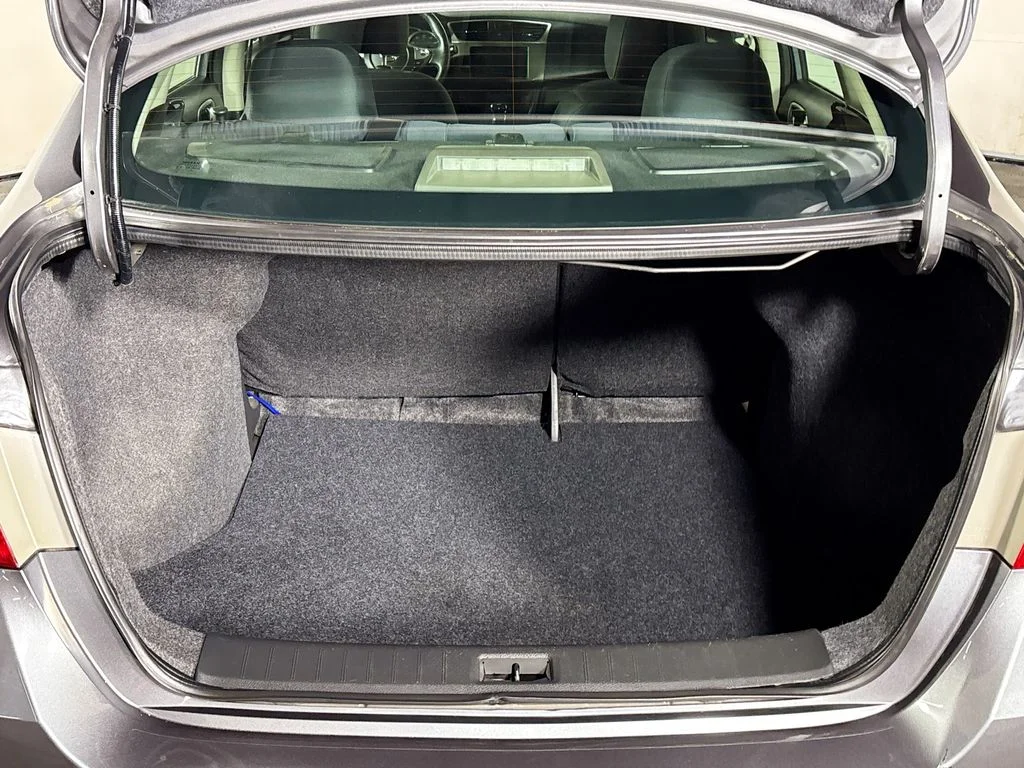 Used 2018 Gray Nissan SV image 20