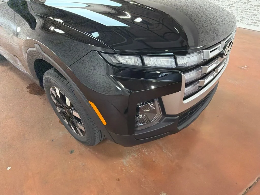 New 2027 Phantom Black Hyundai SE image 9