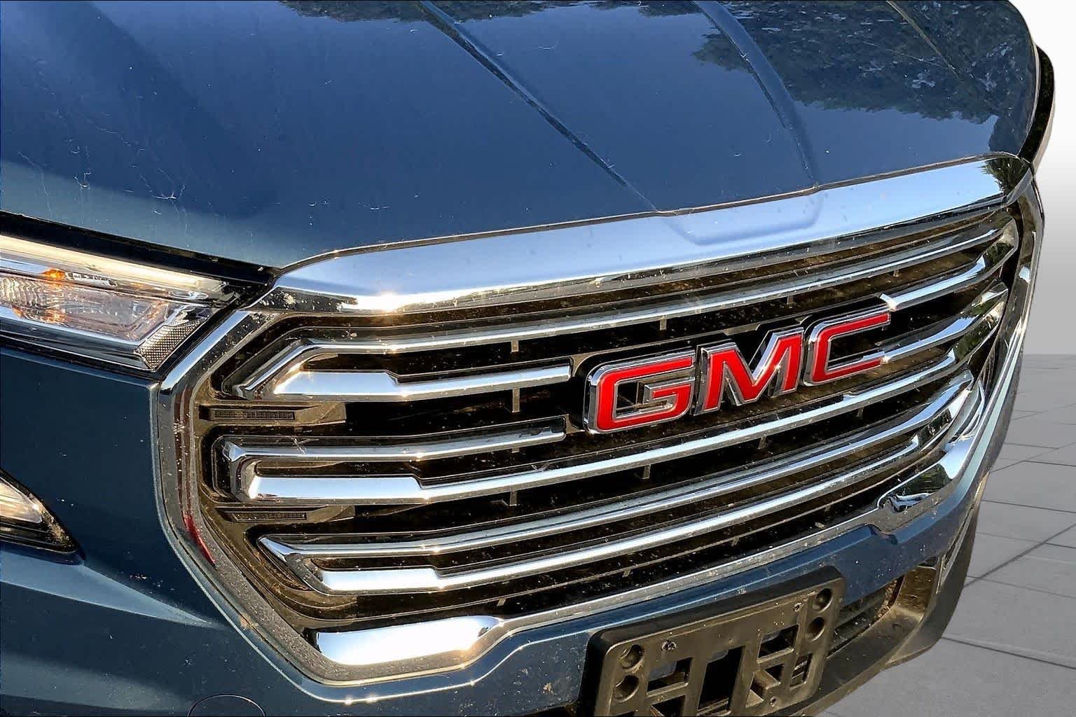 Used 2024 Downpour Metallic GMC SLT image 29