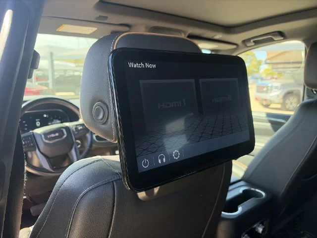 Used 2022 Red GMC AT4 image 13