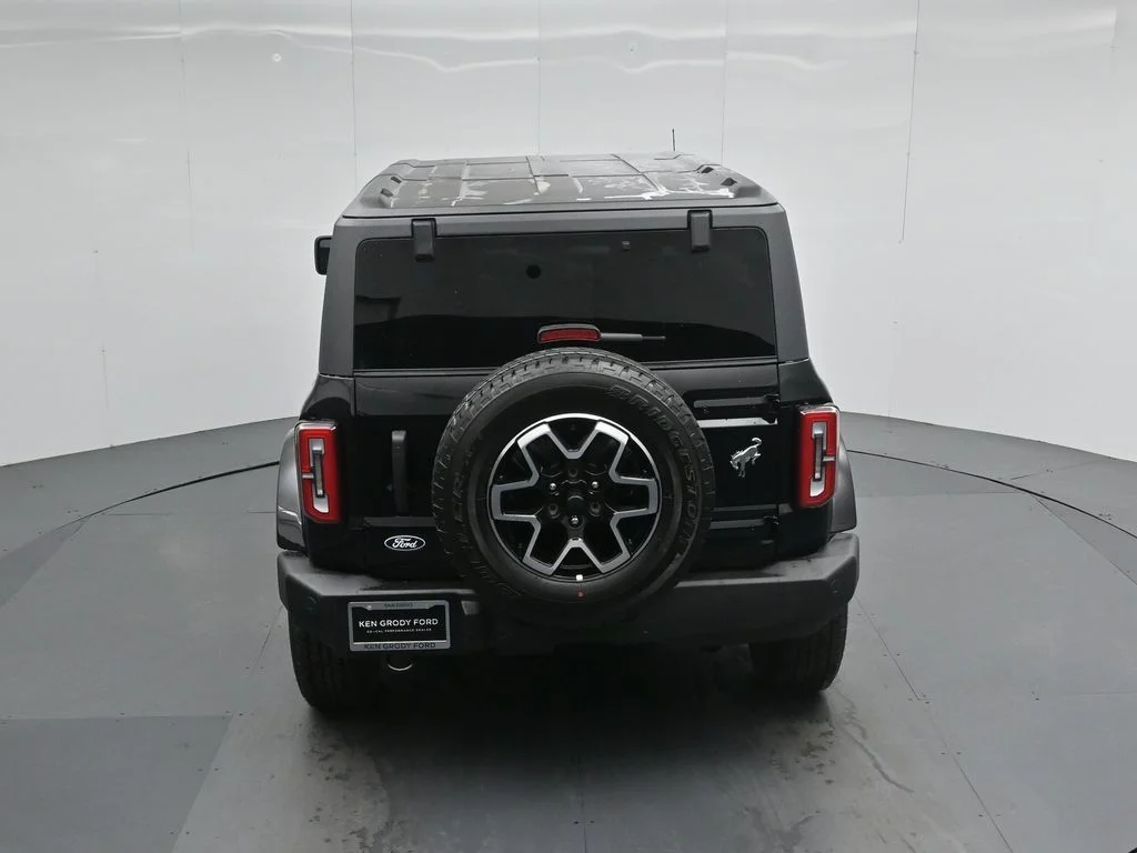 New 2026 Shadow Black Ford Outer Banks image 43