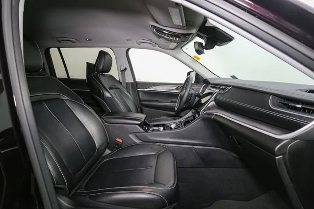 Used 2023 Orange Jeep Limited image 18