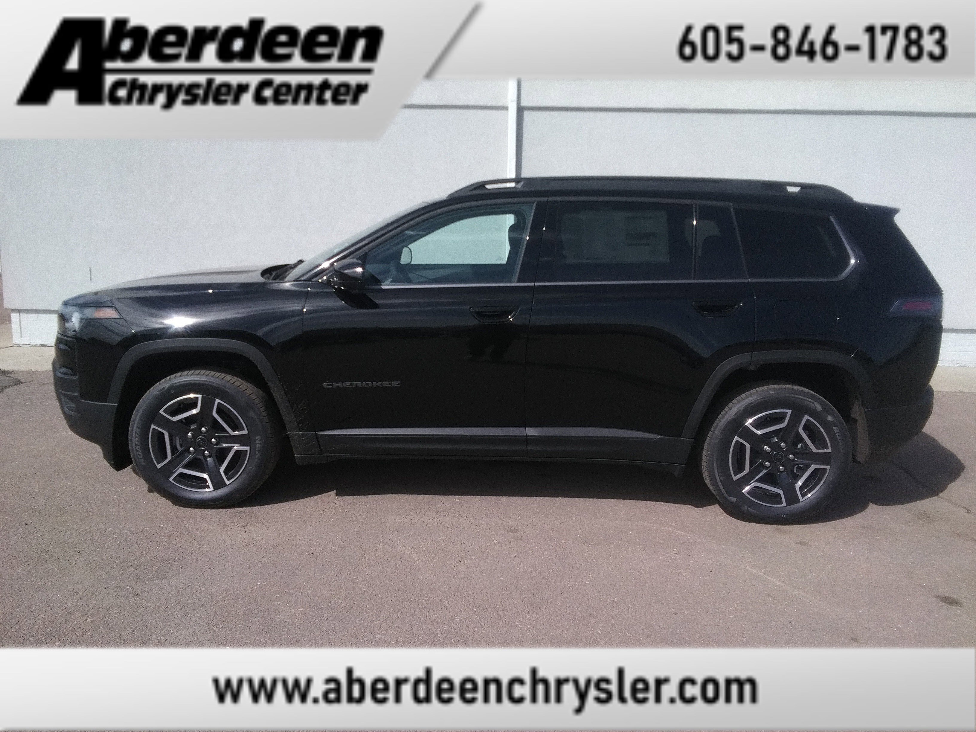 2026 Jeep Cherokee Laredo HEV 4X4's photo