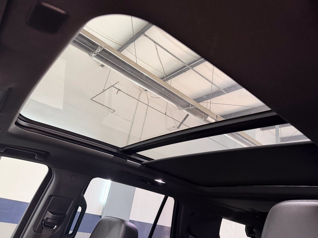 2021 Chevrolet Tahoe Z71 - Photo 6