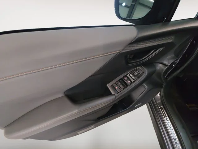 Used 2025 Gray Metallic Subaru Wilderness image 10