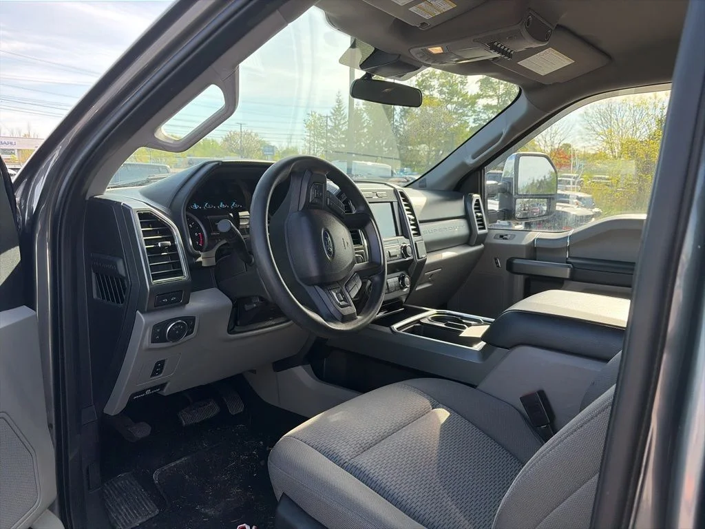 Used 2021 Gray Ford XLT image 5