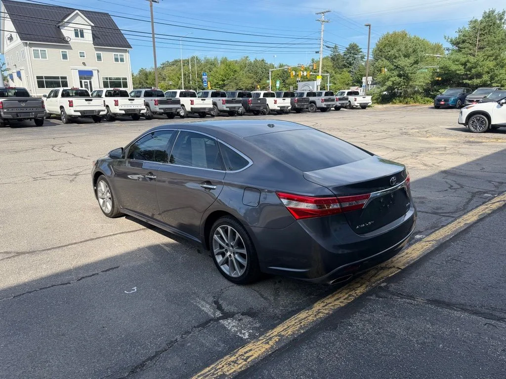 Used 2015 Magnetic Gray Metallic Toyota  image 6