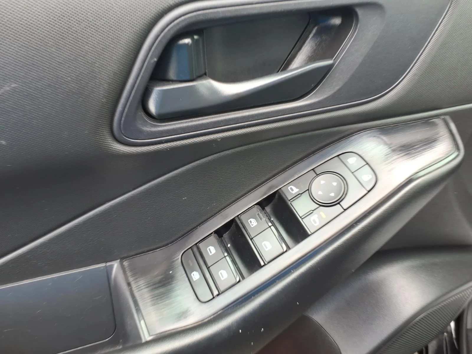 Used 2024 Super Black Nissan S image 17