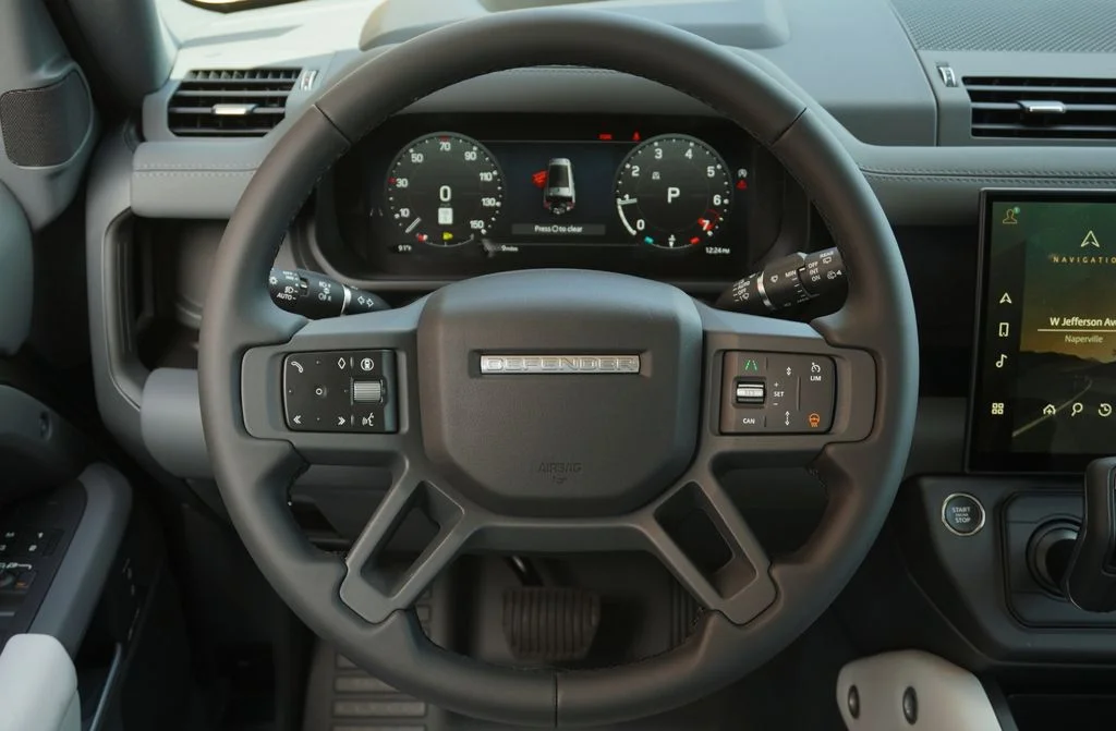 New 2026 Woolstone Green Land Rover S image 16