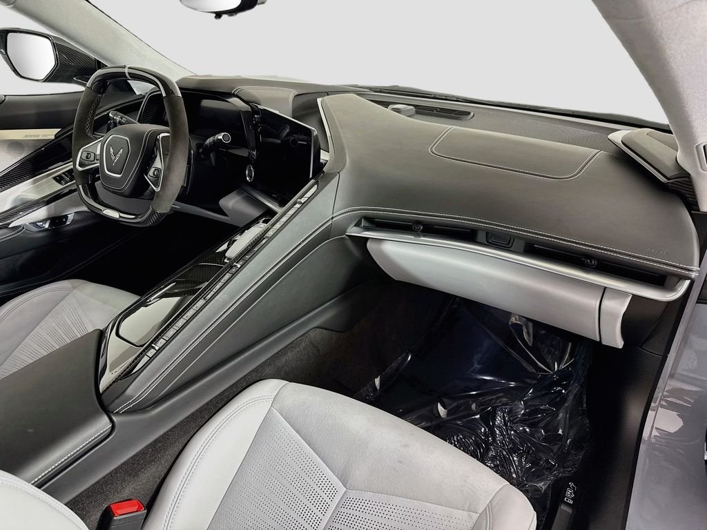 Used 2025 Gray Chevrolet E-Ray image 26