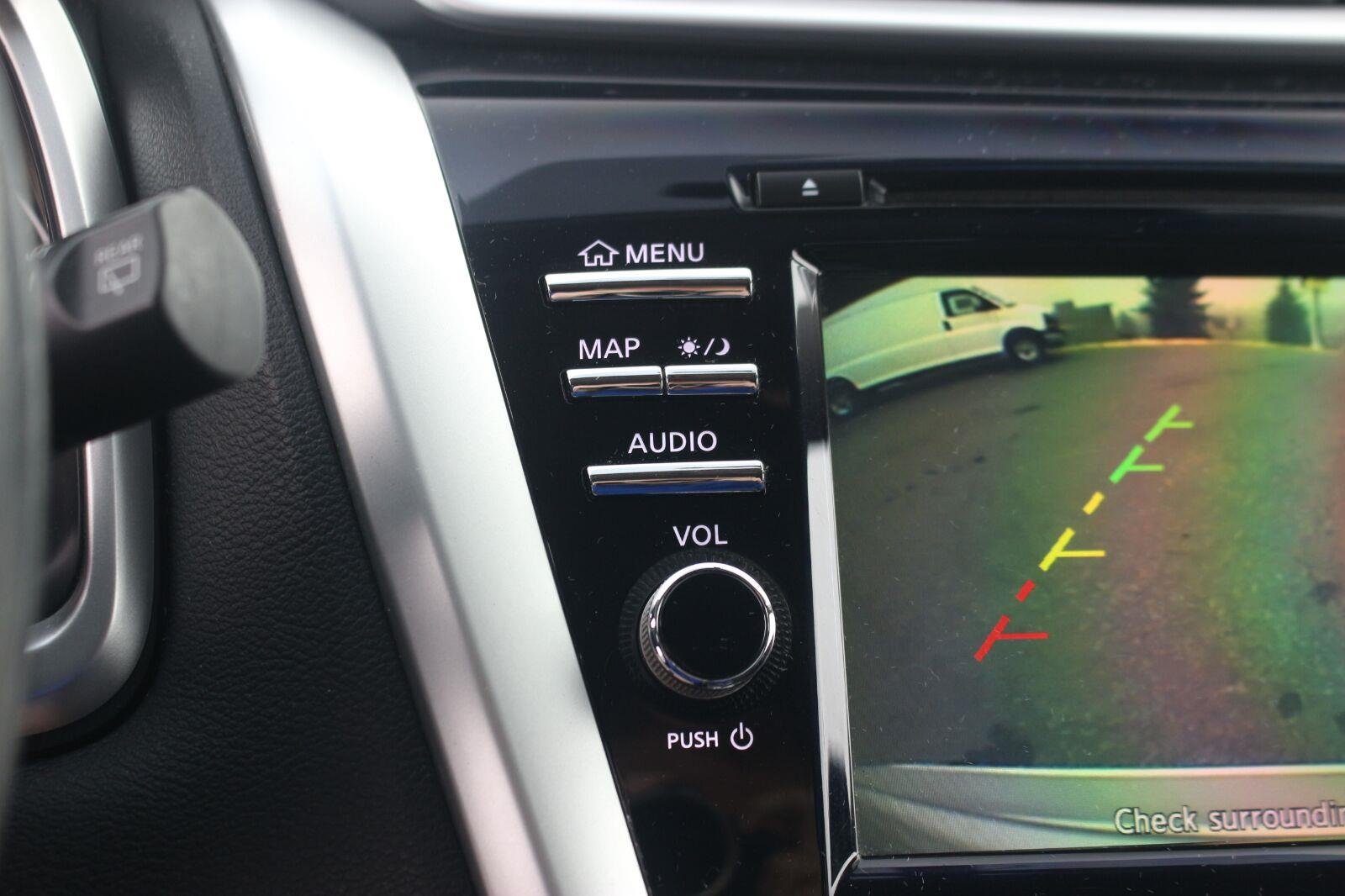 Used 2018 Silver Nissan SV image 23