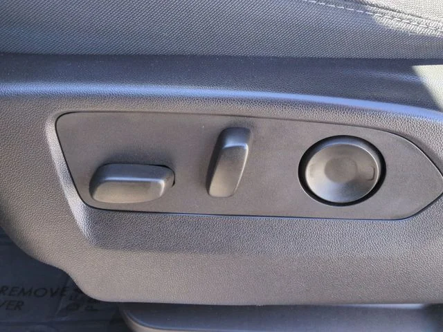 Used 2024 White Chevrolet RST image 12