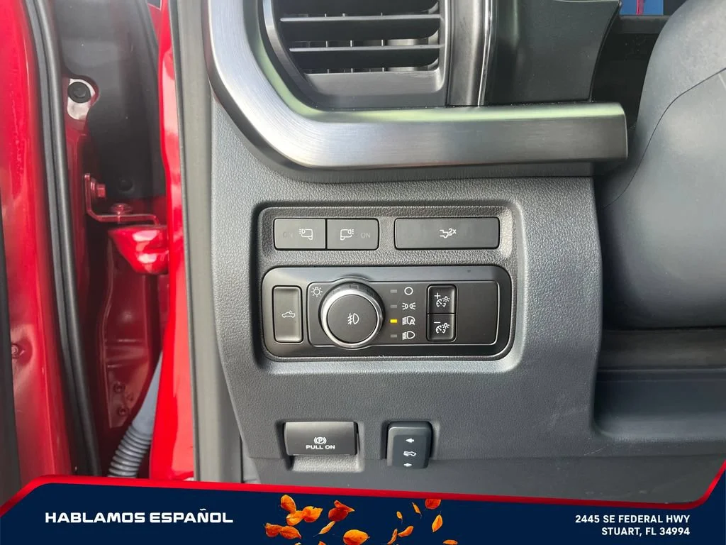 Used 2024 Red Ford LARIAT image 25