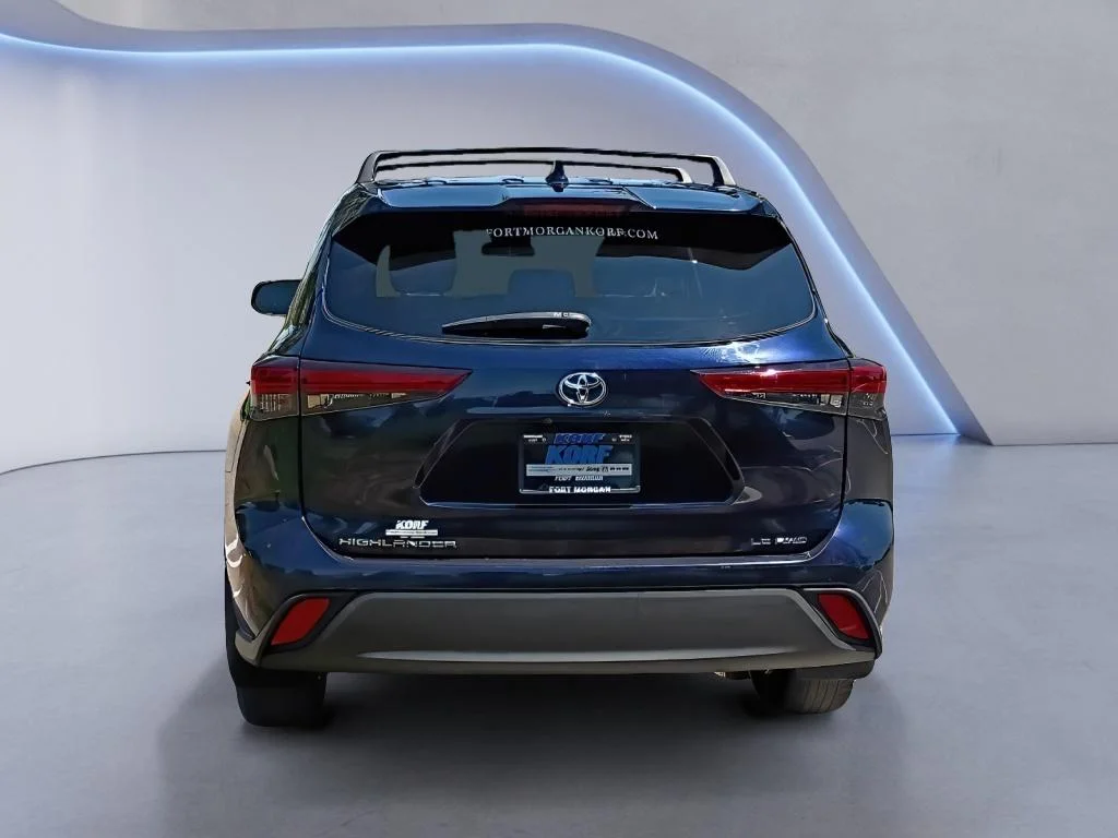 Used 2020 Blueprint Toyota LE image 4
