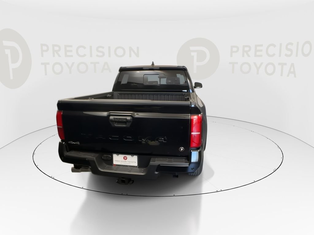 2026 Toyota Tacoma SR5 - Photo 16