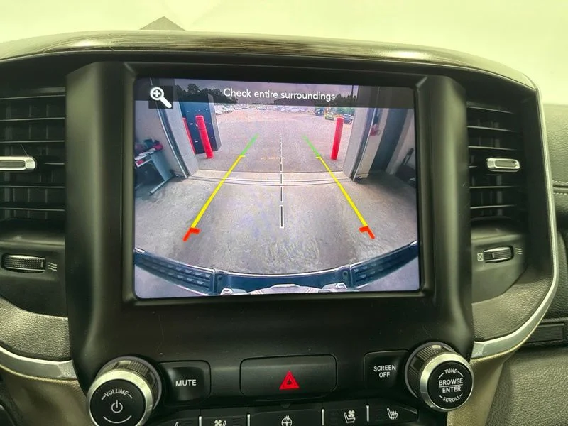 Used 2020 Silver Ram Laramie image 30