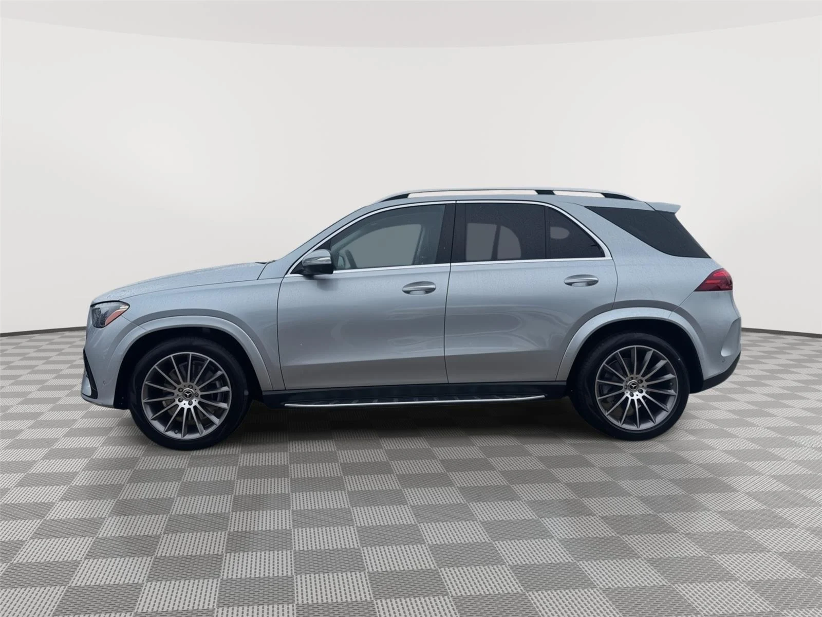 New 2026 Cirrus Silver Metallic Mercedes-Benz GLE 450 image 6