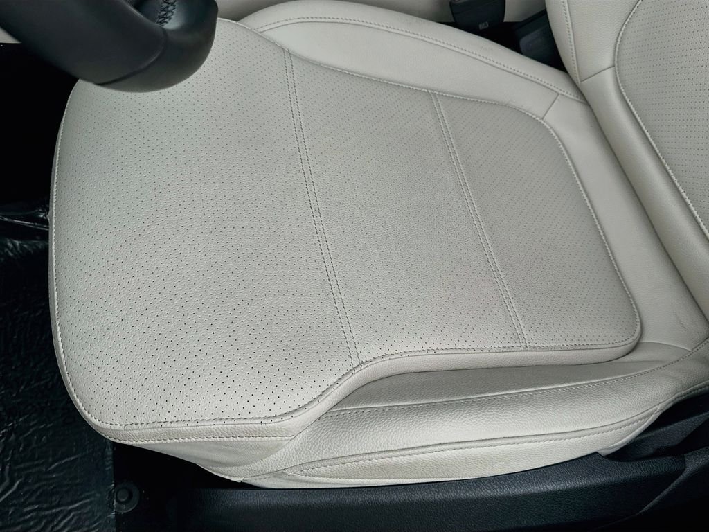 Certified Used 2026 White Mercedes-Benz C 300 image 20