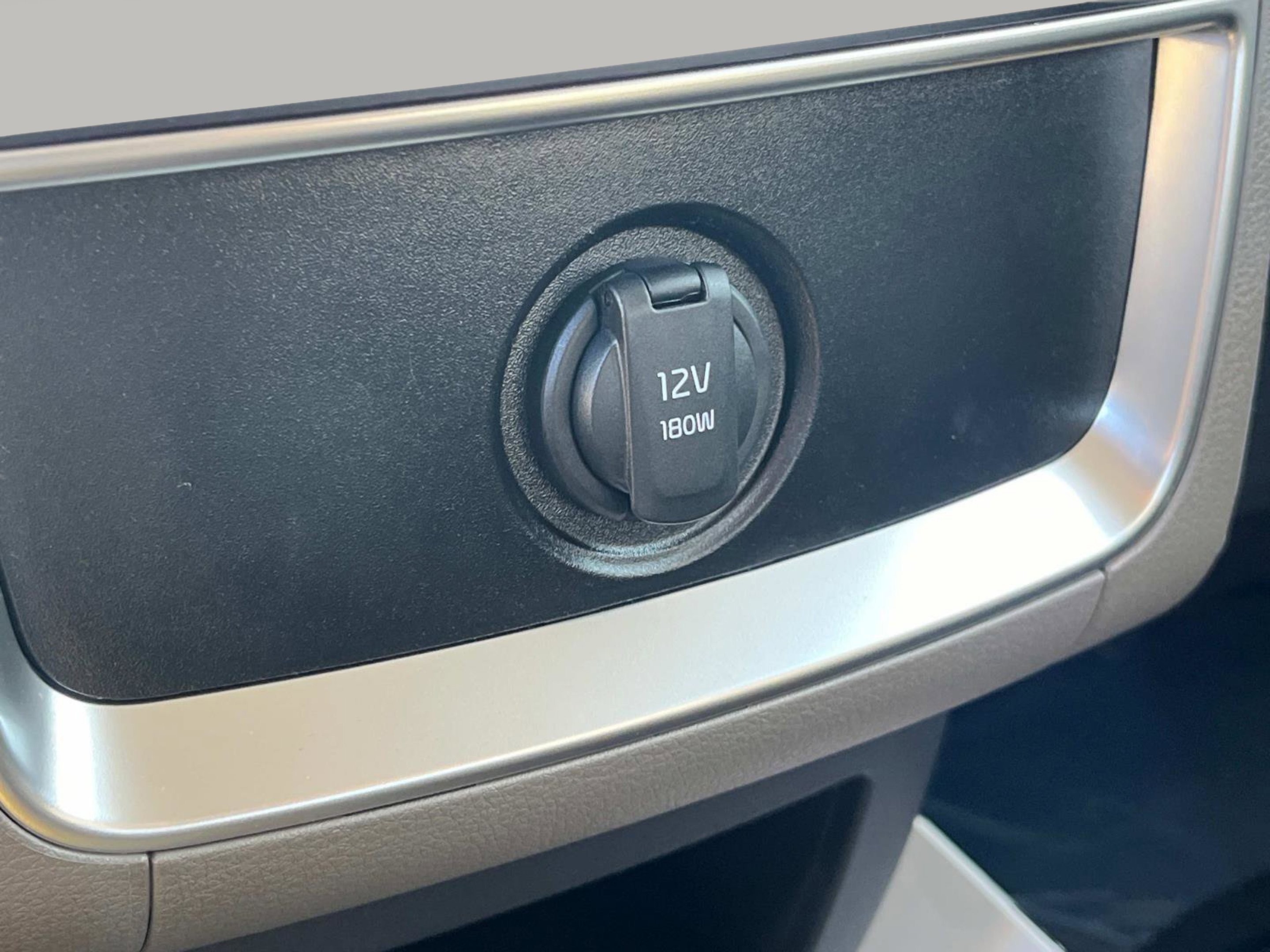 2026 Kia Carnival EX - Photo 16