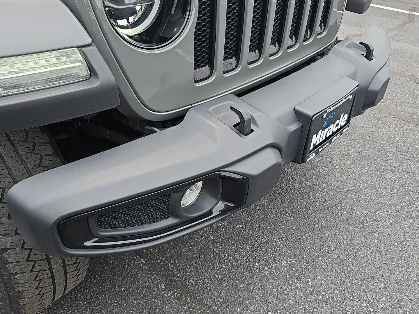 Used 2022 Sting-gray Clearc Jeep Unlimited Sahara Altitude image 35